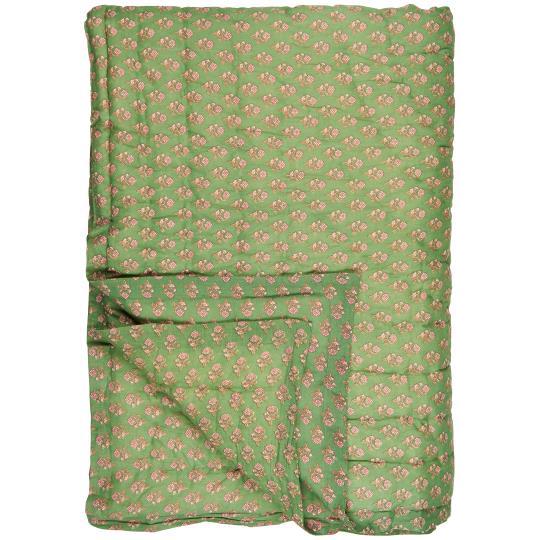 Green with pink flowers Quilt