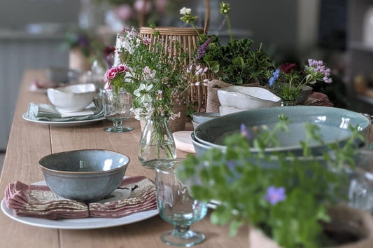 Summer table tips with Pod & Pip