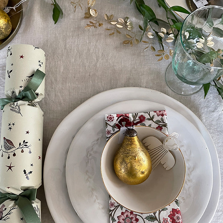 Create our Christmas Table