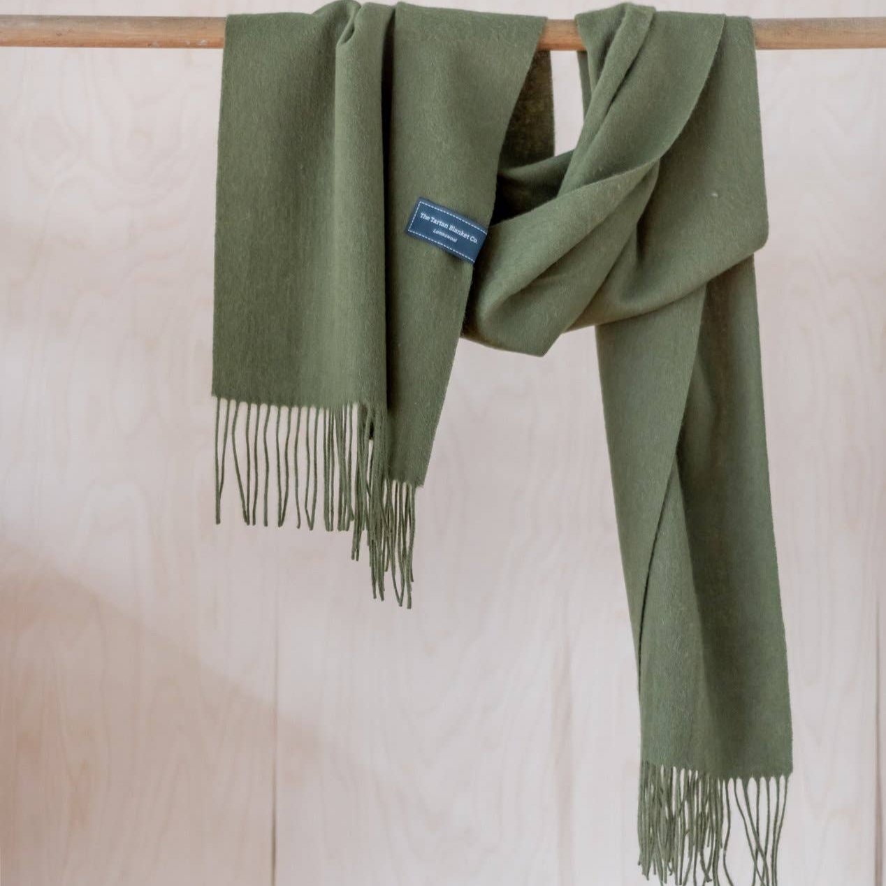 Lambswool Oversized Scarf Olive