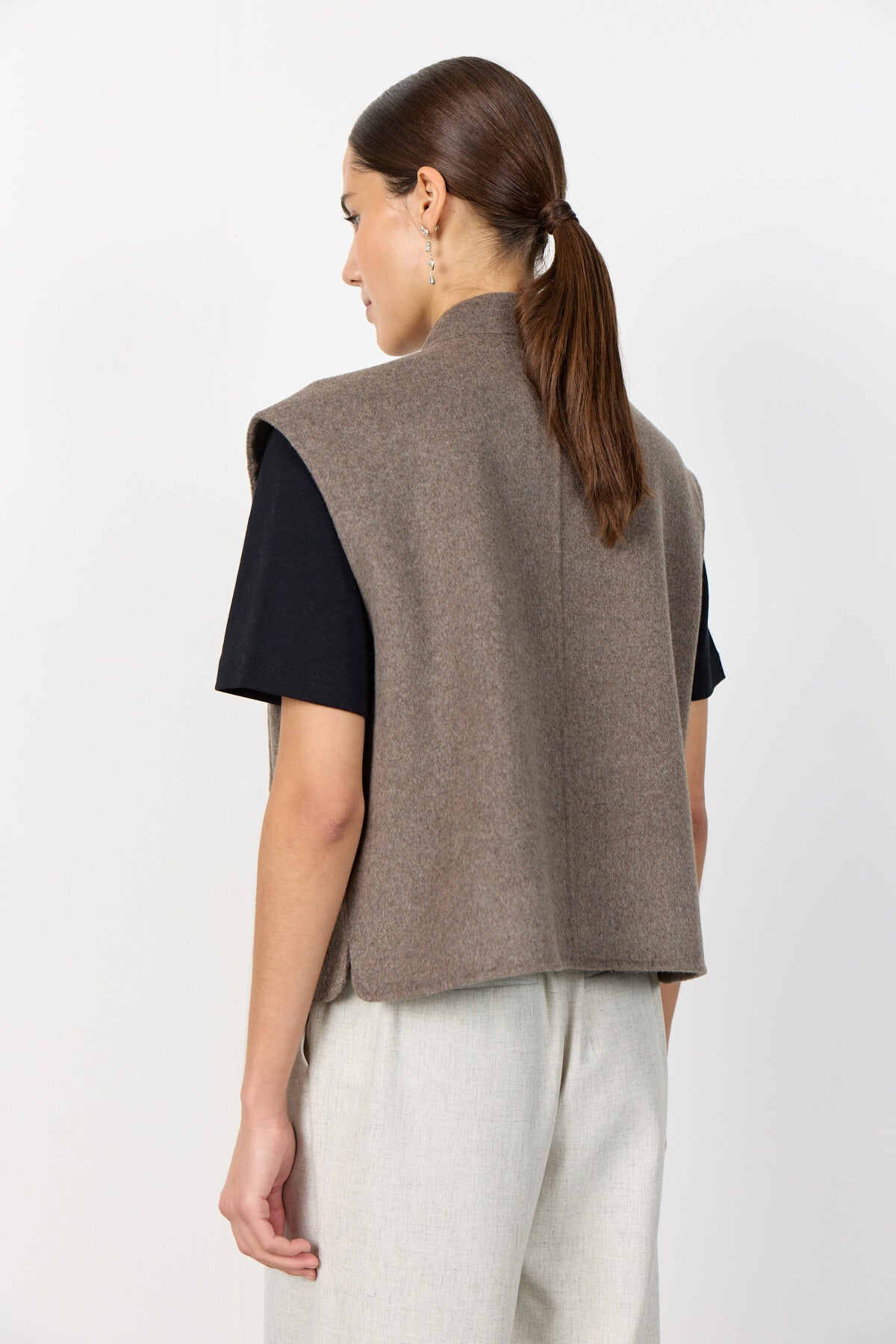 Levetē Room Owa Waistcoat - Camel