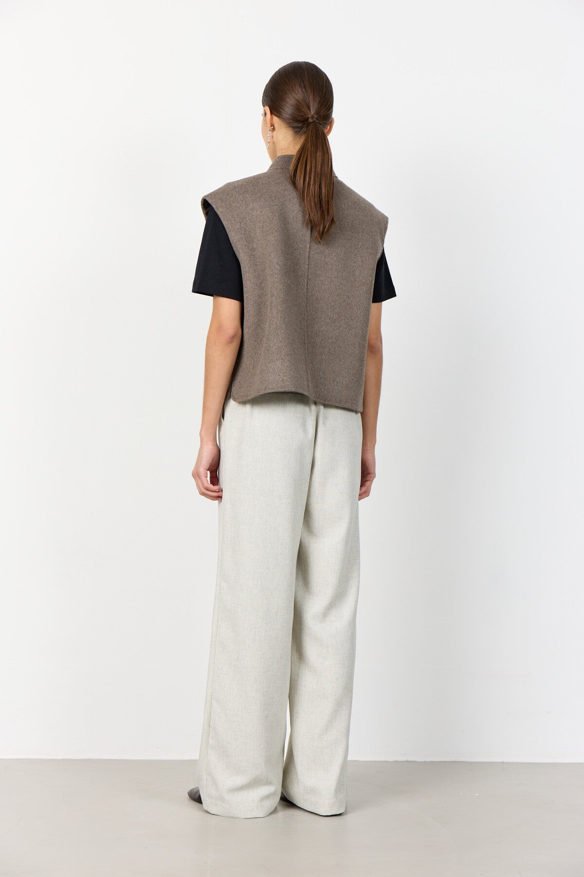 Levetē Room Owa Waistcoat - Camel