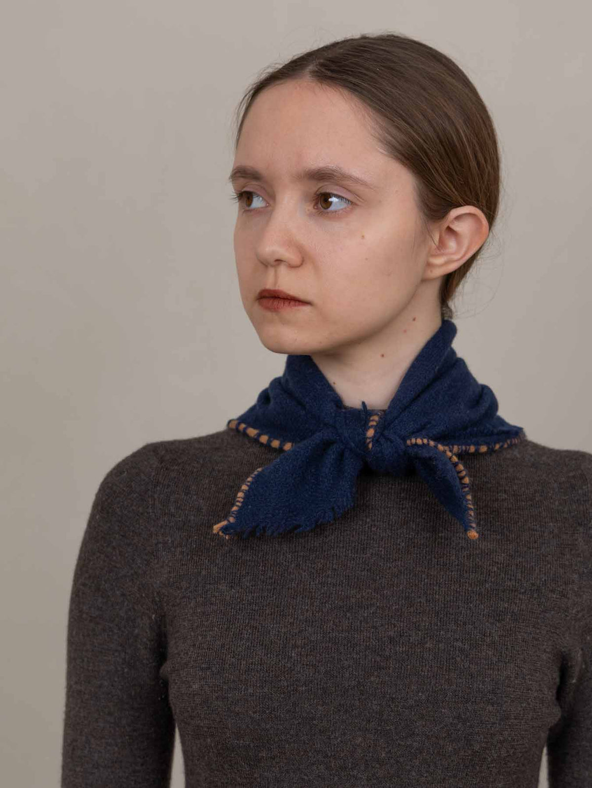 Cashmere Contrast Stitch Neck Scarf Navy