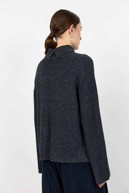 Levete Knit Dark Grey