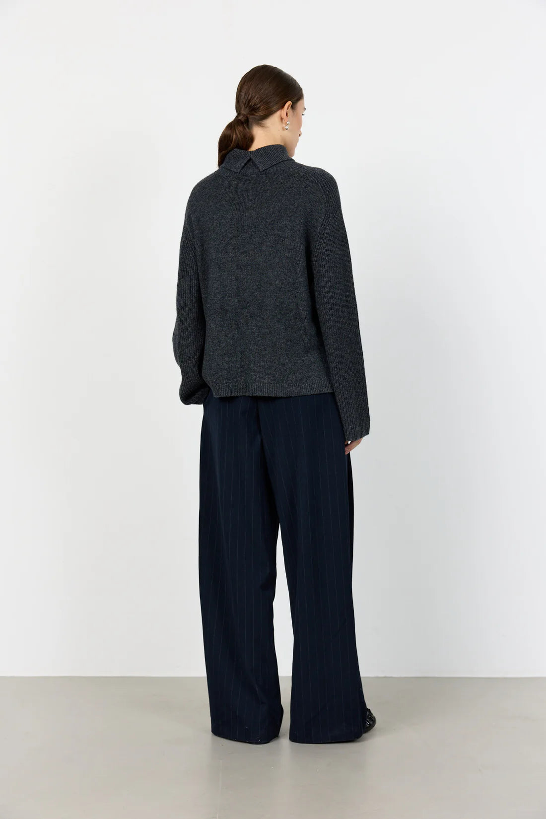 Levete Knit Dark Grey