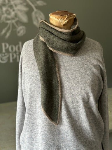 Cashmere Spindle Scarf Forest Green